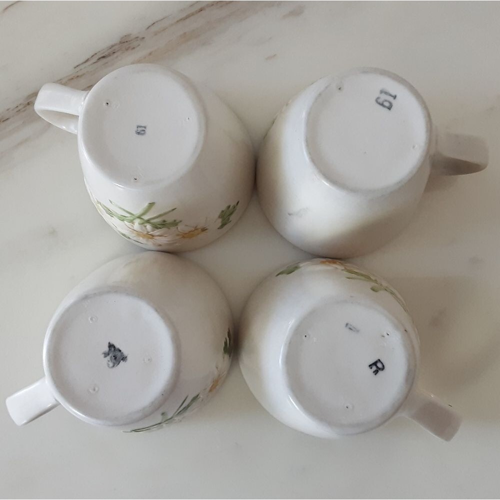 METLOX Pottery PoppyTrail Sculptured Daisy Cups - USA Set Of 4 - Vtg - Picture 7 of 9